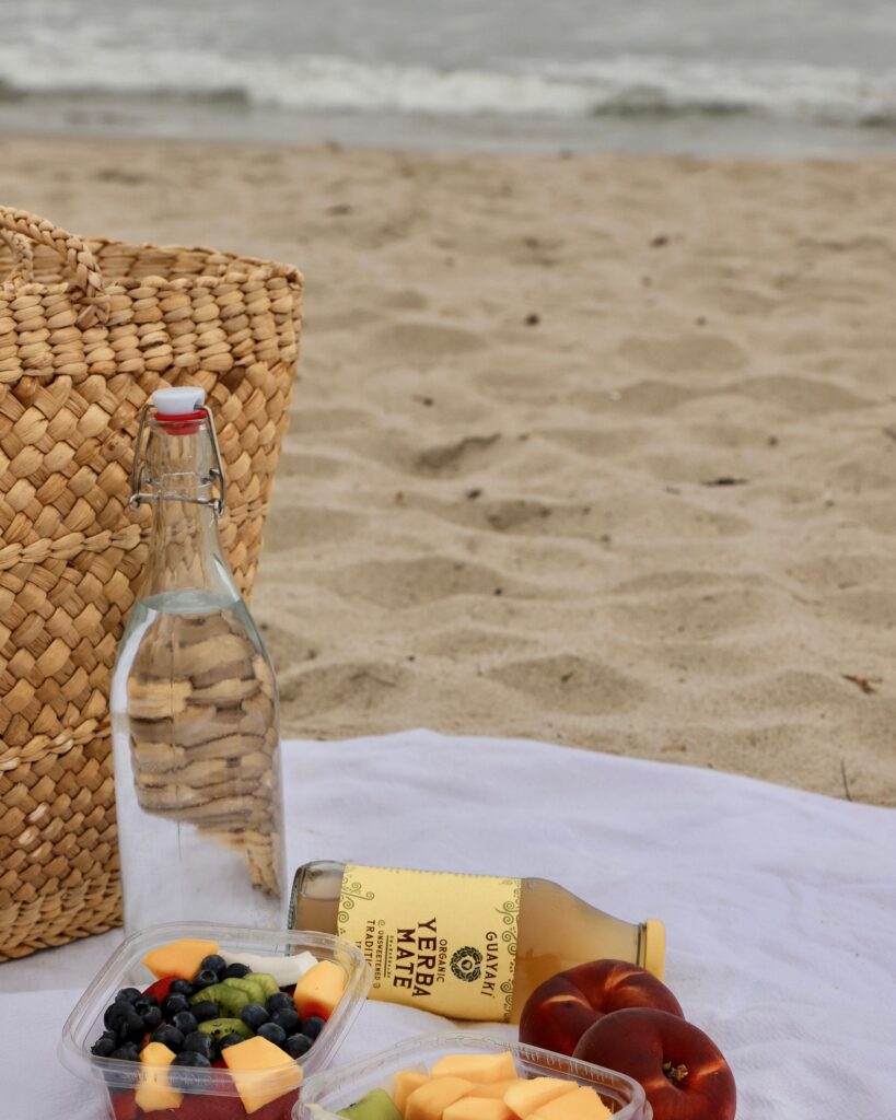What to bring to the beach What to bring to the beach