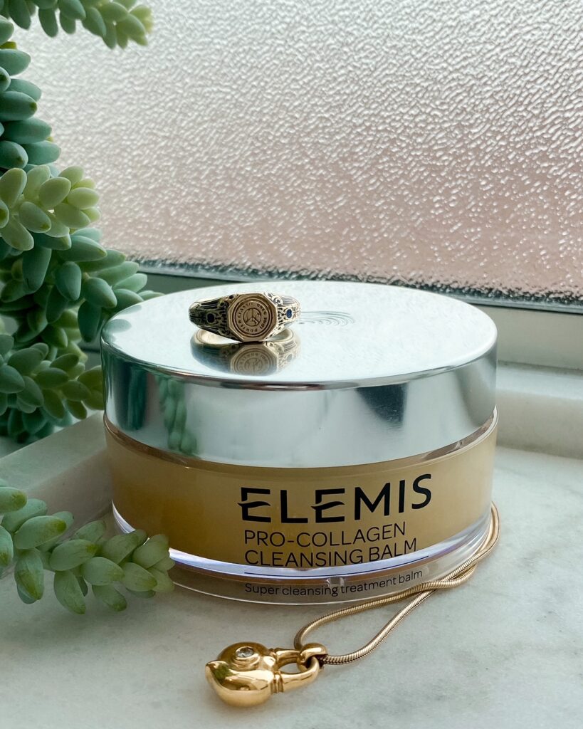Elemis Pro-Collagen Cleansing Balm. 5 Summer Must Have Beauty Essentials | Elemis Pro-Collagen Cleansing Balm.