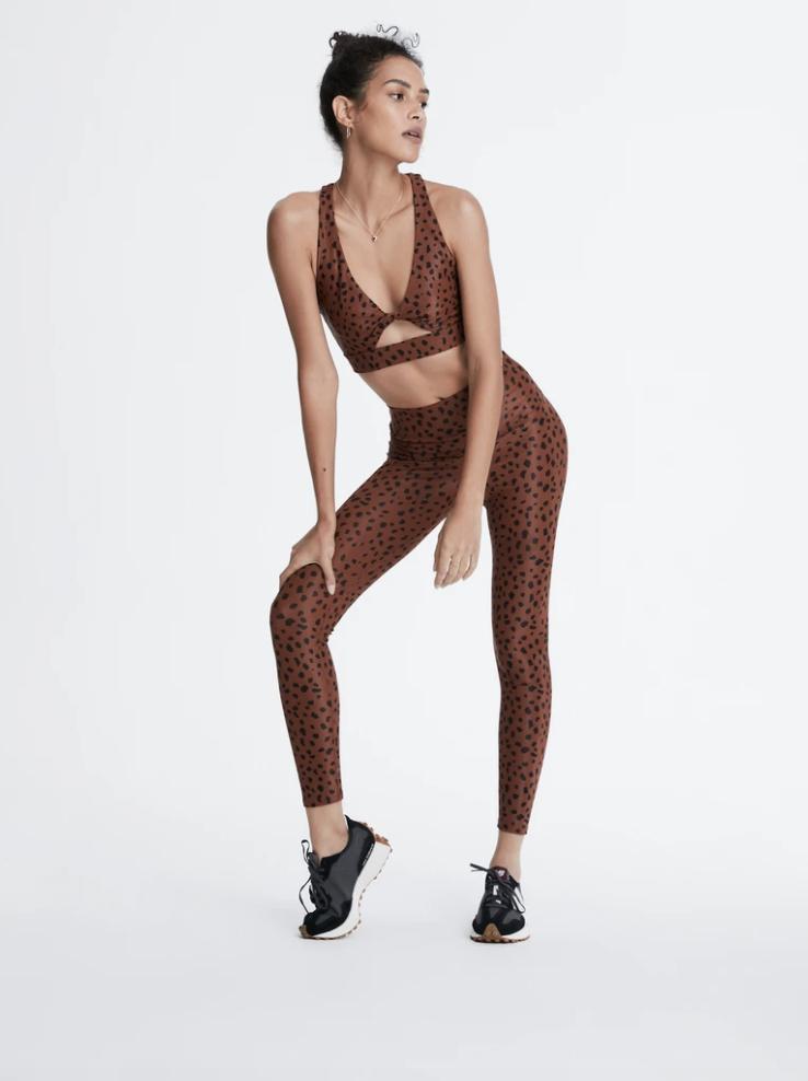 Sports Bras Sports Bras - 8 Fall Athleisure Trends To Look for in 2021
