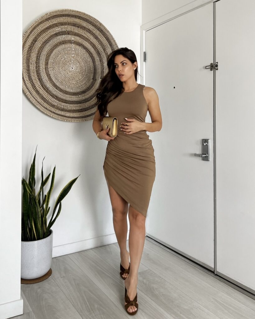 ruched dress fall date night look